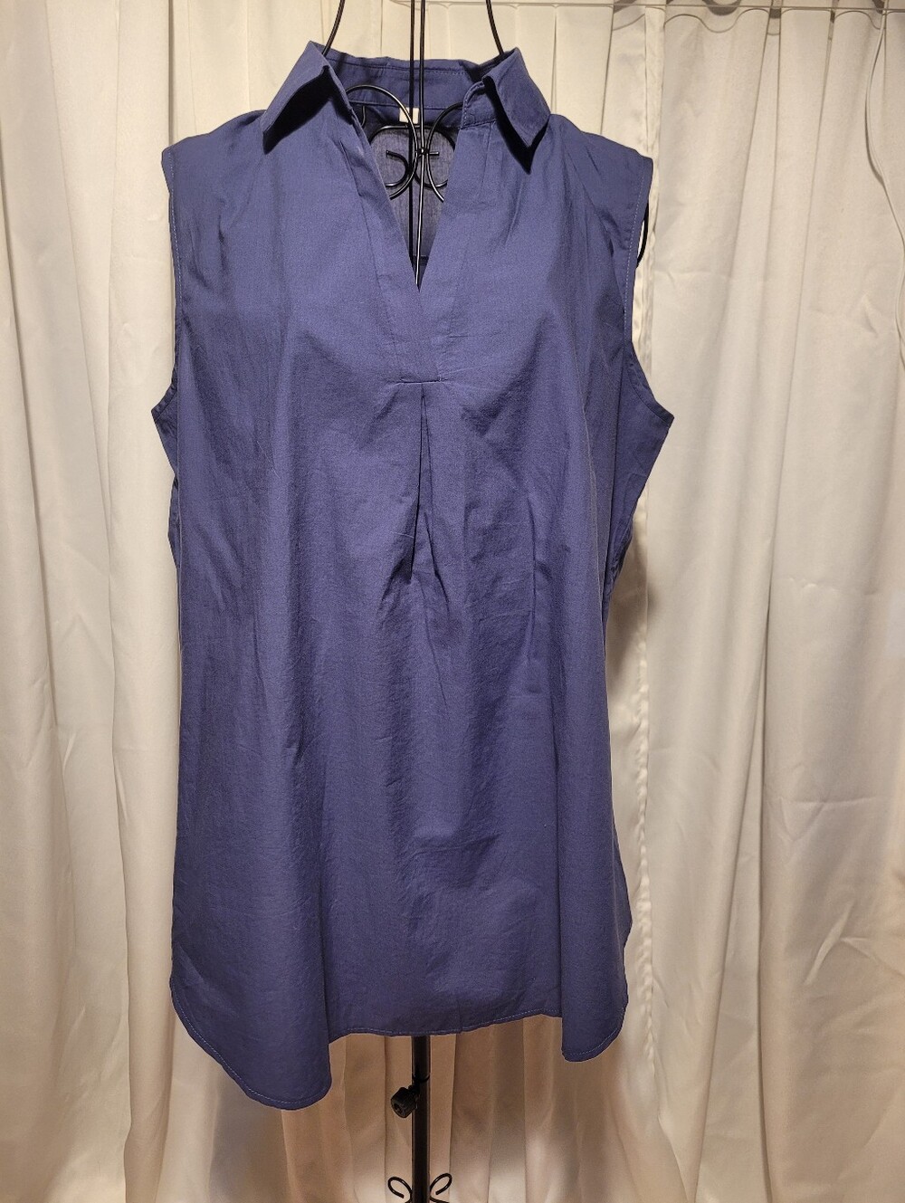 Amazon Sleeveless Collared V-Neck Tunic - Blue